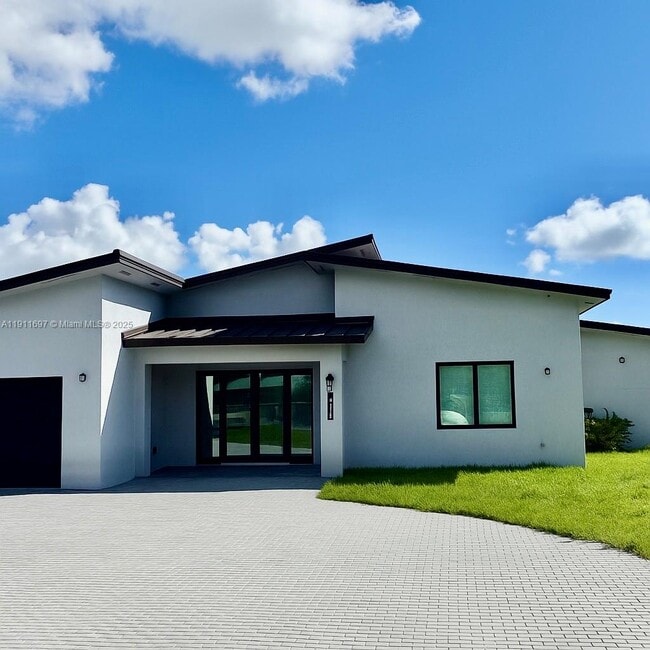 Building Photo - 22451 118