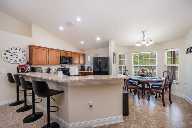 Photo - 239 Tucson Rd SW