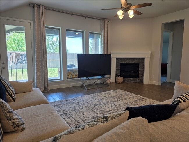 Photo - 10022 Starry Night Ln