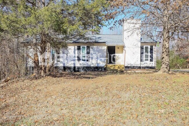 Building Photo - 401 Settlement Dr