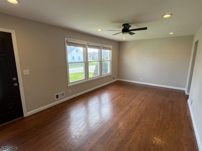 Photo - 76 Liberty St