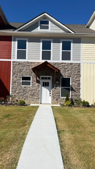 Building Photo - 1916 Cypress Ln