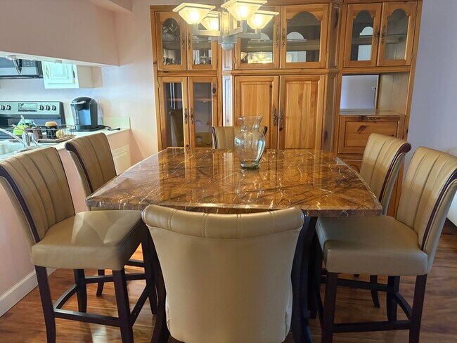 Photo - 4602 Martinique Way Unit H2