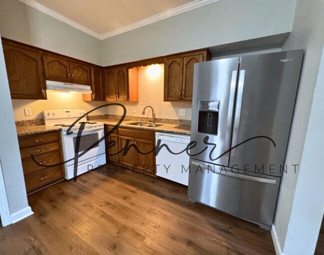 Photo - 3538 NE Independence Ave