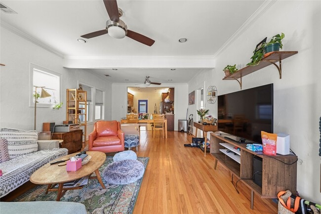 Photo - 1612 Vermont St