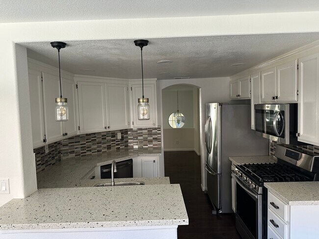 Photo - 542 Mill River Ln Townhome