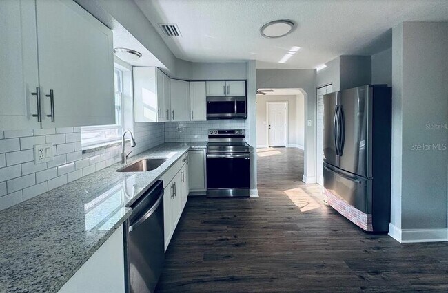 Photo - 1409 Franklin St