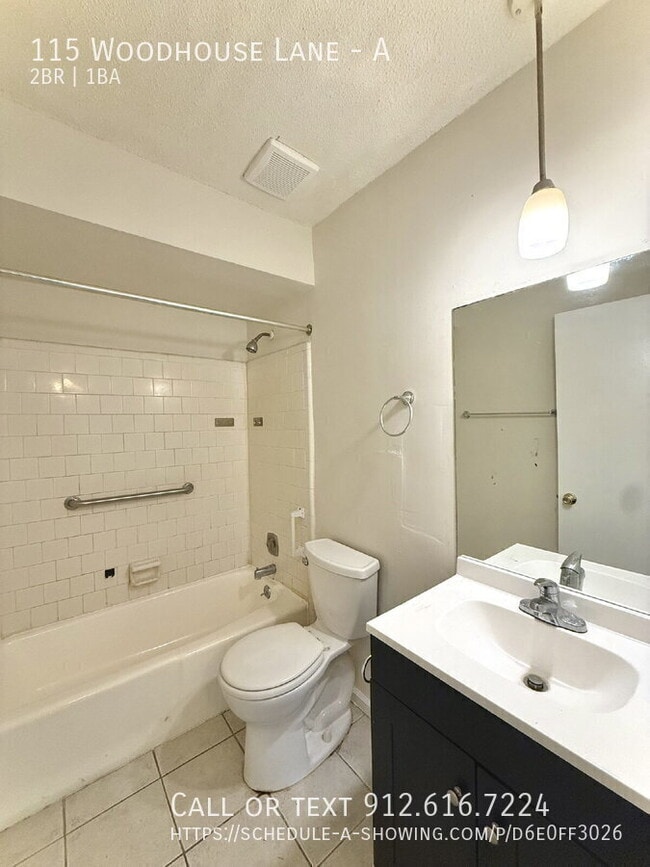 Photo - 115 Woodhouse Ln Unidad A
