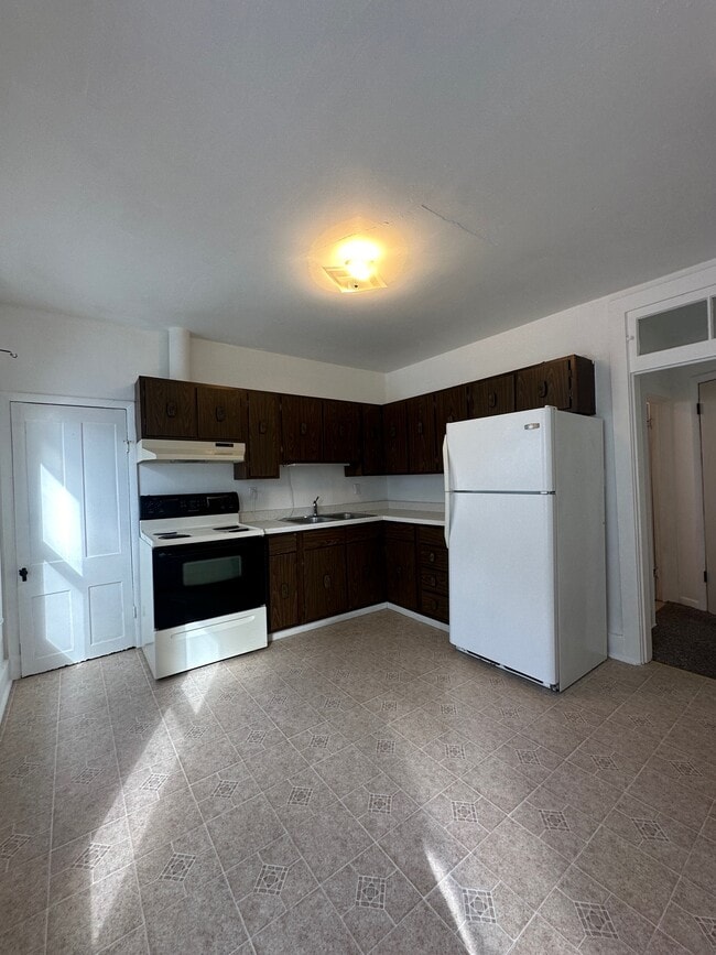 Photo - 1008 North St Unit 2