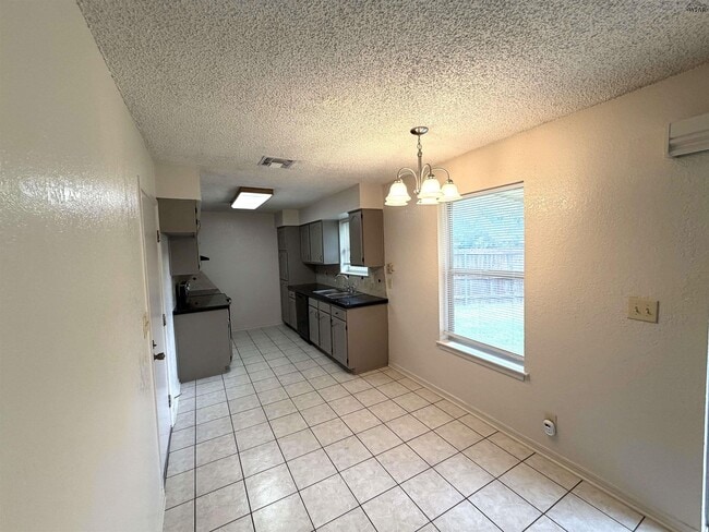 Photo - 4830 Lovers Ln