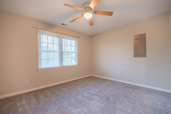 Photo - 1066 Quailmeadow Dr
