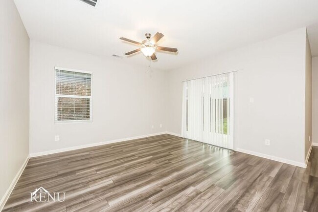 Photo - 1752 Escondido Dr