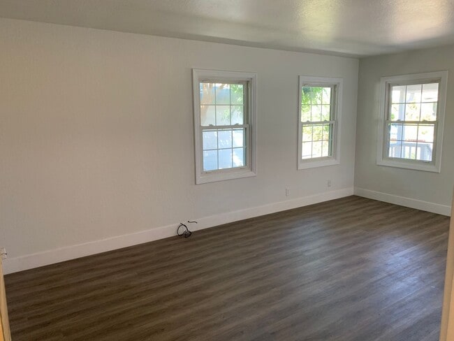 Photo - Beautifully Remodeled 3BR/1BA Home in Prime San Pablo Location