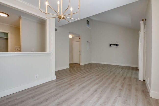 Photo - Renovated Condo in Green Hills Four Seasons!