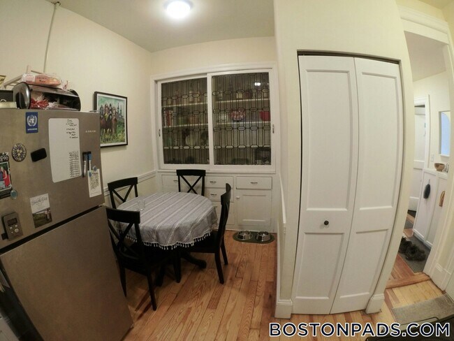 Photo - 1463 Beacon St Unidad 21