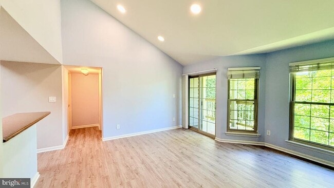 Photo - 3901 Penderview Dr Unit 1534