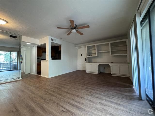 Building Photo - 4539 N O'Connor Blvd Unit 1234 Rental
