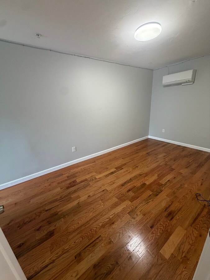 Photo - 401 Park Ave Unit 2