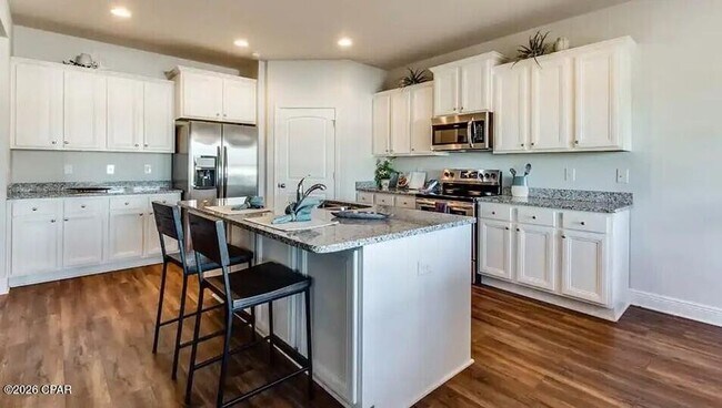 Photo - 220 Bridge Harbor Dr