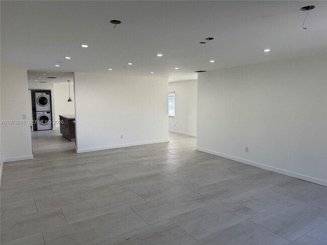 Photo - 2832 SW 124th Ct