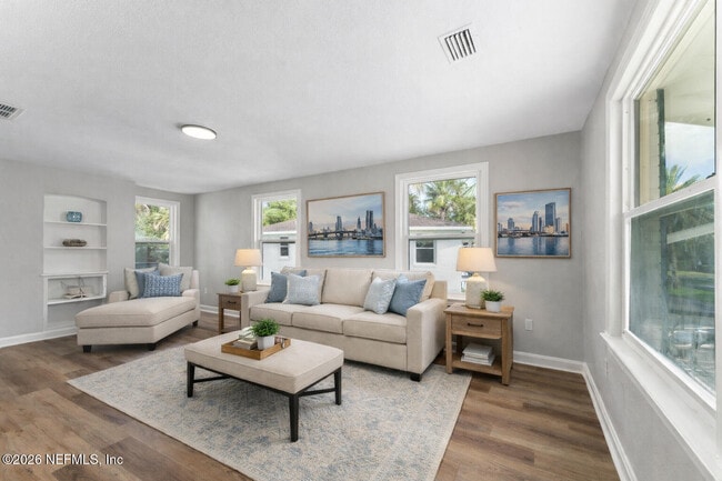 Building Photo - 1821 San Marco Blvd Unit 4