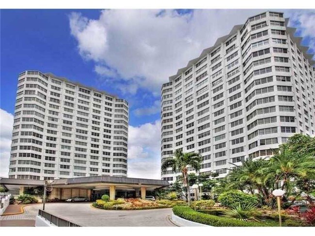 Photo - 999 Brickell Bay Dr