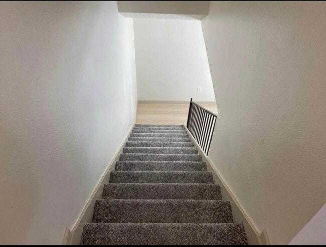 Photo - 11707 N Francis Ave