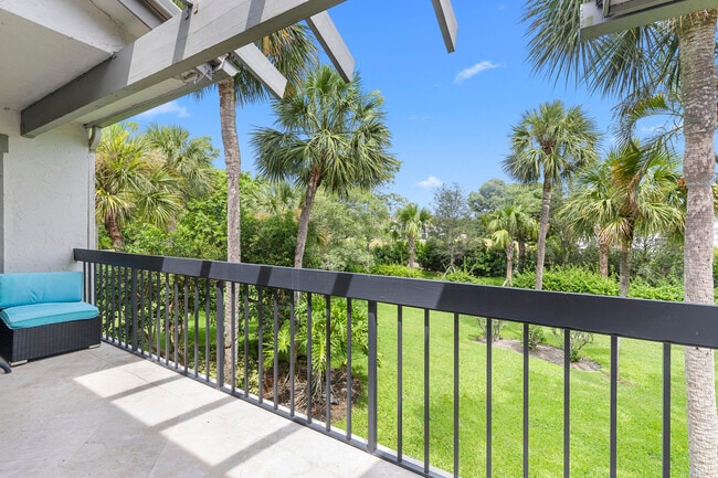 Photo - 11397 Pond View Dr Unit E202