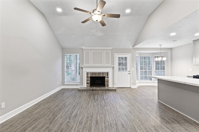Photo - 31 S Stony Bridge Cir