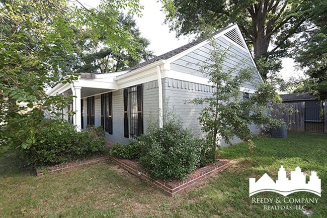 Photo - 3054 Pine Allee Cove