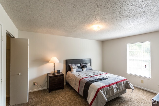 2HAB, 2BA - Tennessee/924 Ft² - Habitación - Cumberland Manor Apartments