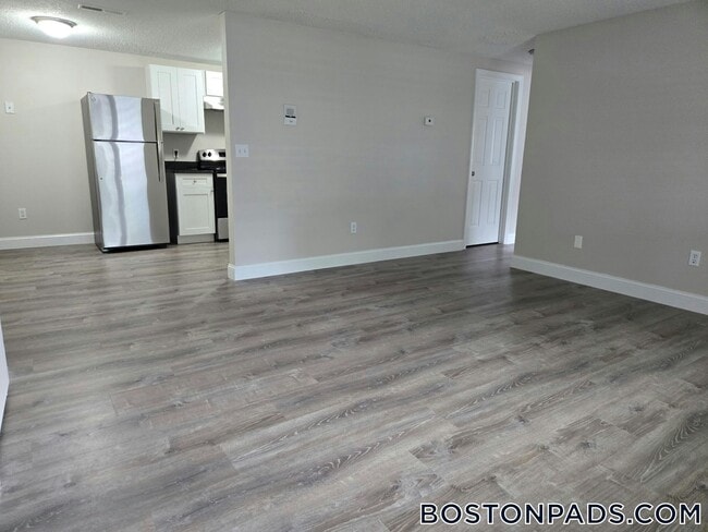 Building Photo - 4516 N Main St Rental