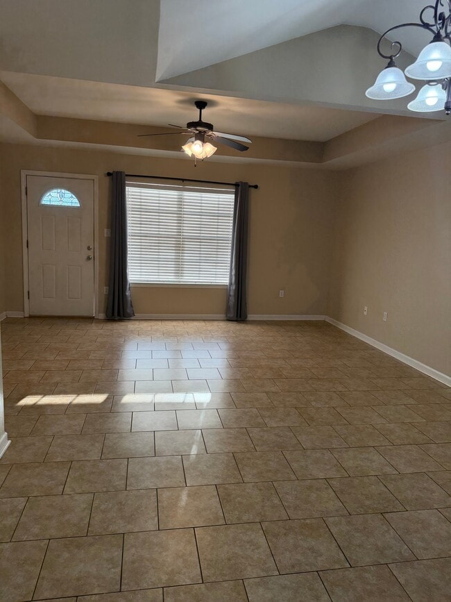 Photo - 12029 Marilyn Ln
