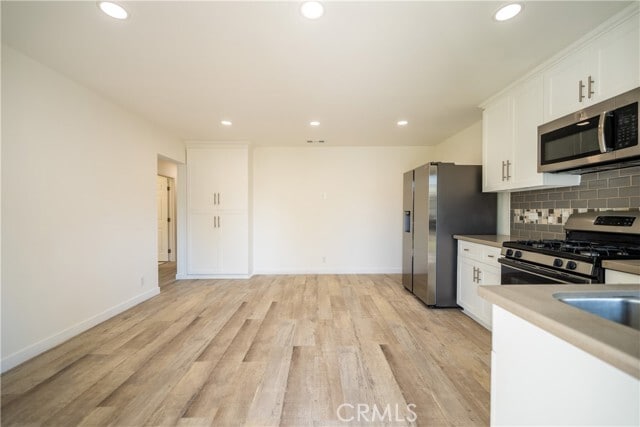 Photo - 319 Roads End St