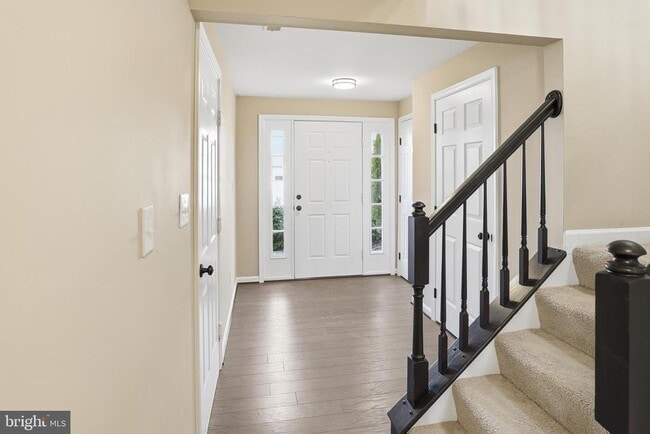 Photo - 12831 Silvia Loop