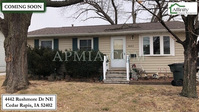 Building Photo - 4442 Rushmore Dr NE