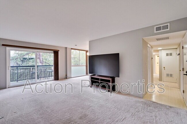 Photo - 181 Del Medio Ave Unit #304