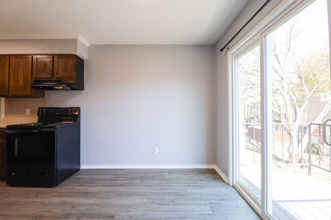 Photo - 2 Bed | 2 Bath in Central Tulsa!