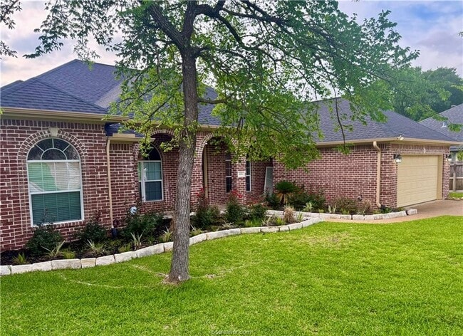 Photo - 4414 Woodland Ridge Dr