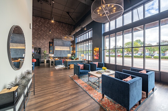 Salón del club - HQ Residences