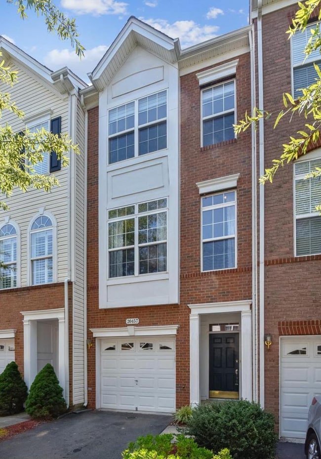 Photo - Stunning 2bd/2.5ba TH nestled within the prestigious Belmont Country Club!