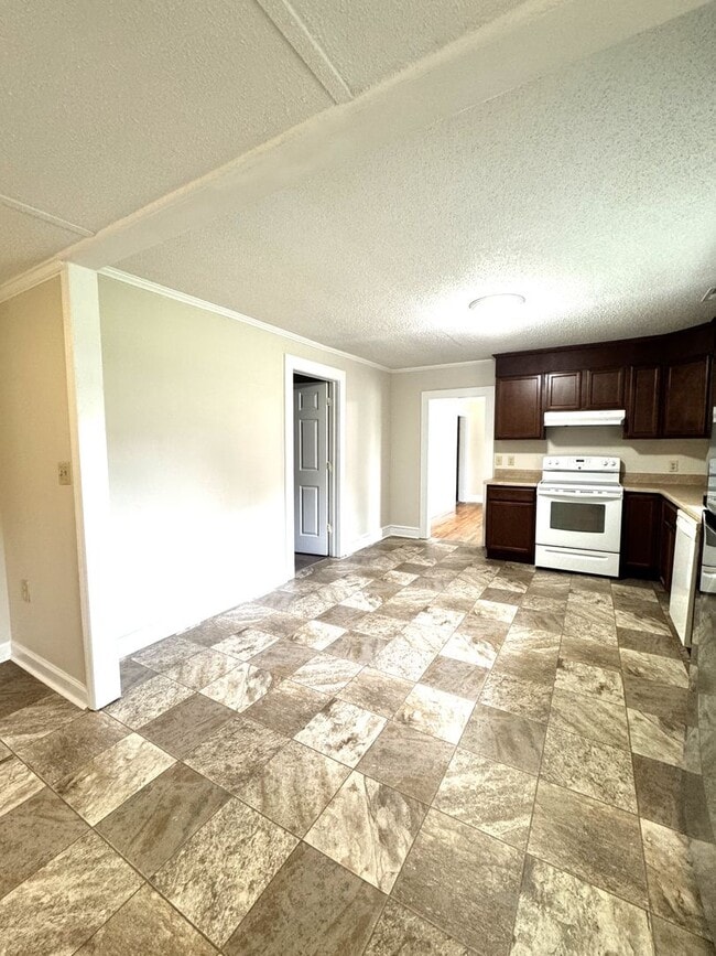 Photo - 1103 Onslow Pines Rd