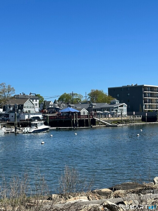 Building Photo - 42 1st St