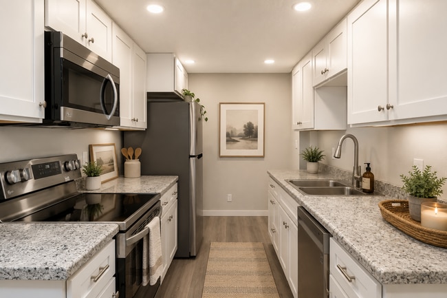 Photo - 927-933 Park Ave W Unit 933