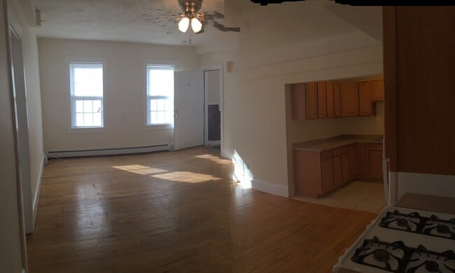 Photo - 820 Merrimack St Unit 3