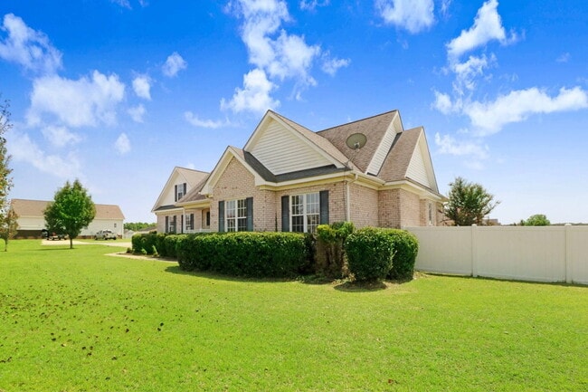 Photo - *DETACHED GARAGE/WORKSHOP!* Gorgeous home on HUGE acre lot in Princeton