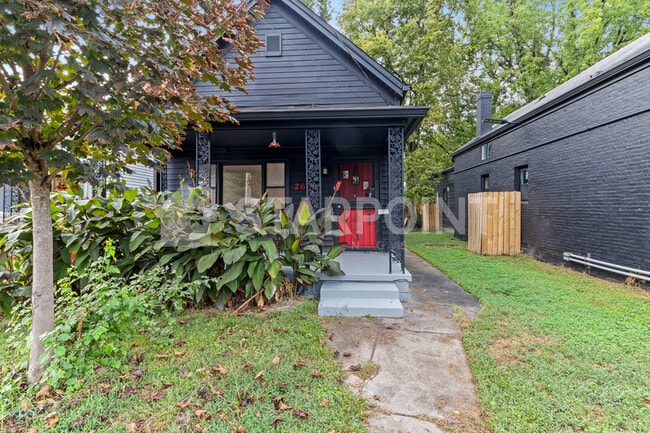 Building Photo - 2631 Northwestern Pkwy