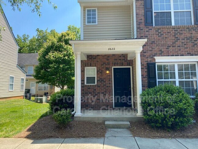 Photo - 8622 Twined Creek Ln