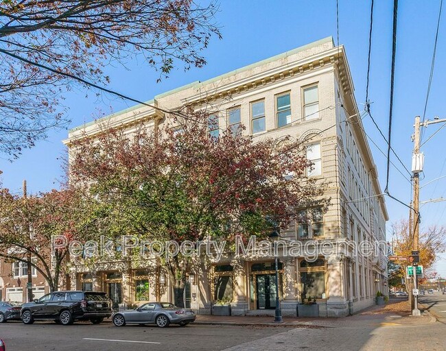 Photo - 212 E Clay St