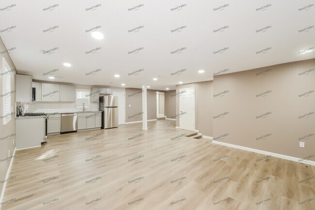 Photo - 5513 Hardy Ave